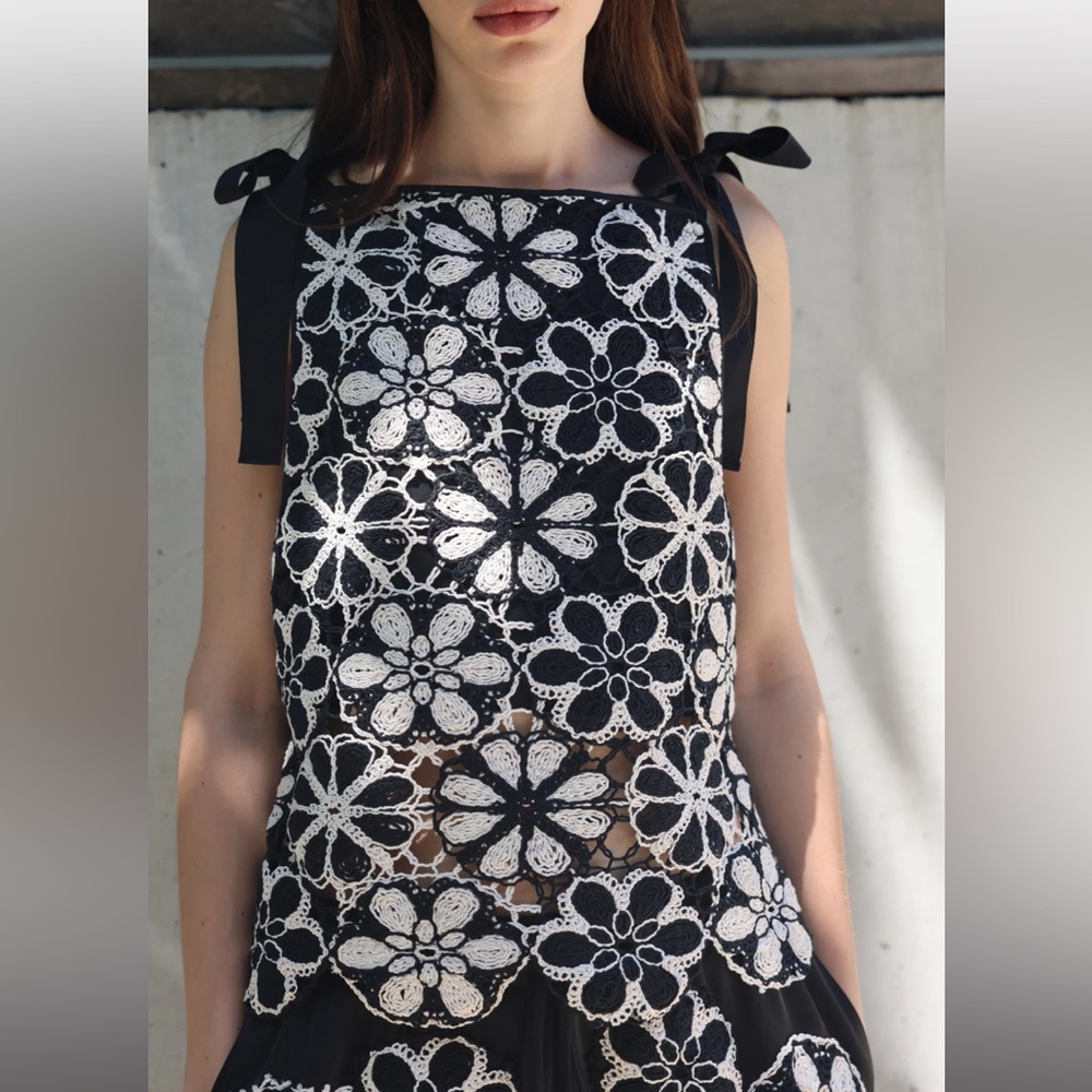 Saint Art New York Crotchet Tie Top XS
